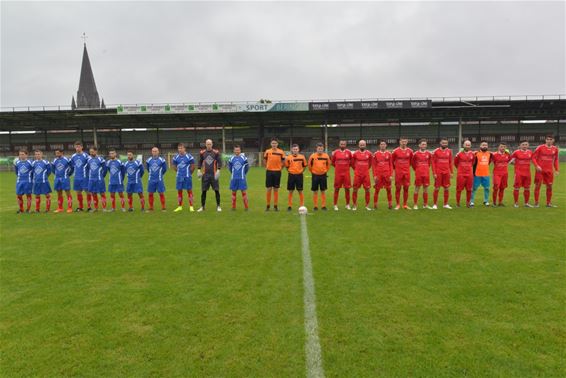 Koersel en Beringen spelen finale - Beringen