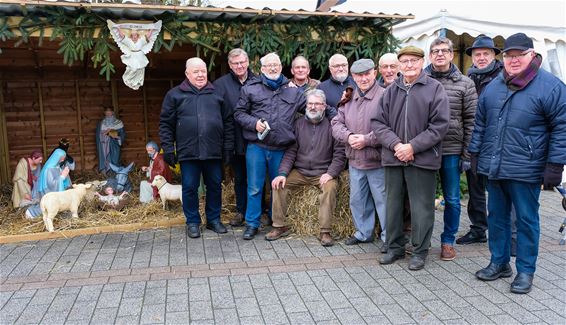 Koersel Kerst in volle opbouw - Beringen