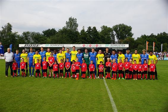 KRC Genk deelt flinke tik uit aan KVK Beringen - Beringen