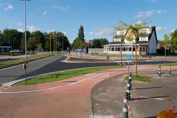 Kruispunt heraangelegd - Beringen