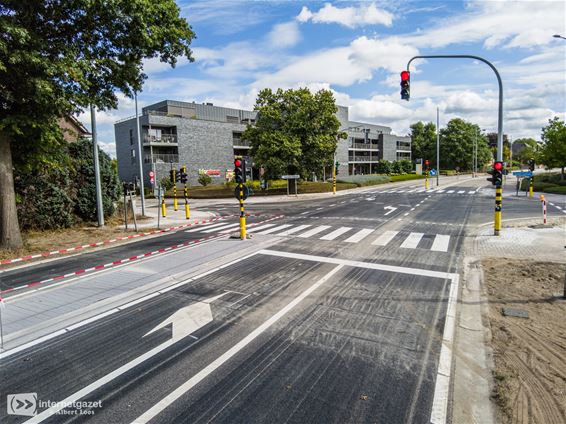 Kruispunt Ringlaan-Houtmolenstraat opnieuw open - Pelt