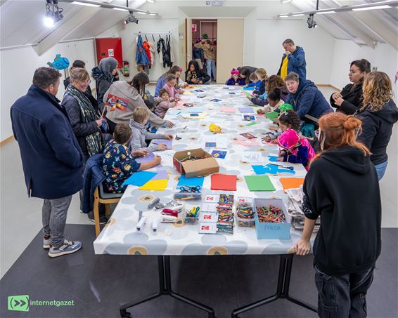 Kunstendag en de Sint lokken jeugd naar De Priool - Bocholt