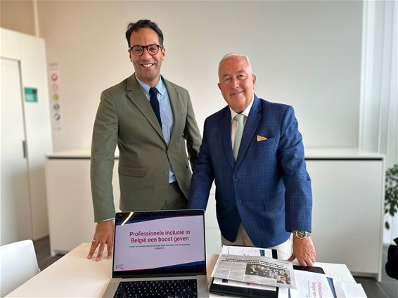 La Cravate Solidaire, nu ook in Vlaanderen - Beringen