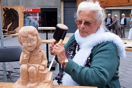 Laatste kunstmarkt van het jaar - Lommel
