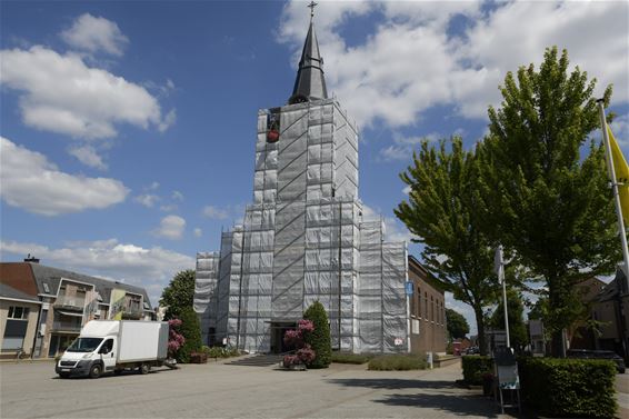 Laatste stuk restauratie kerk Koersel - Beringen