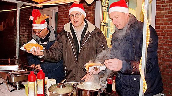 Lampionnentocht op 'den Heuvel' - Lommel