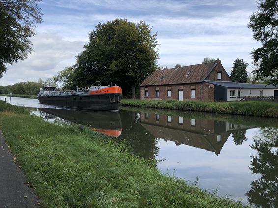 Langs (en op) het kanaal - Lommel