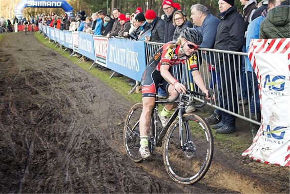 Laura Verdonschot zilver op BK Veldrijden - Lommel