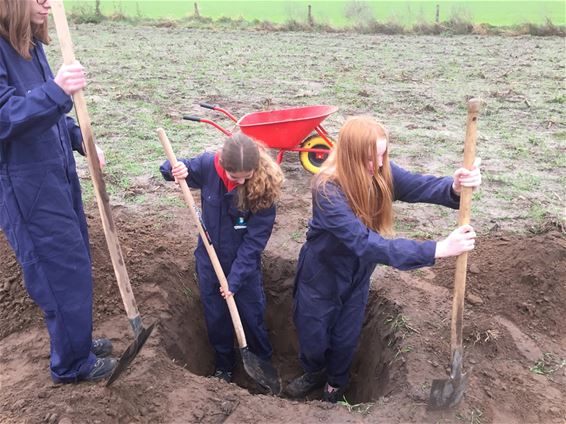 Leerlingen Biotechnicum zitten in de put - Bocholt