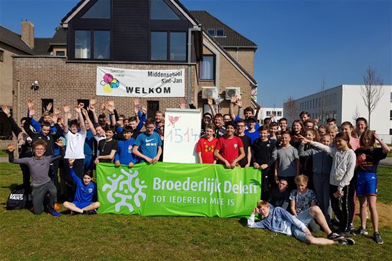 Leerlingen lopen 1000 km voor het goede doel - Beringen