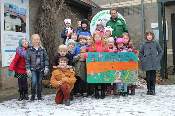 Leerlingen Pereboompje in het NHC - Peer