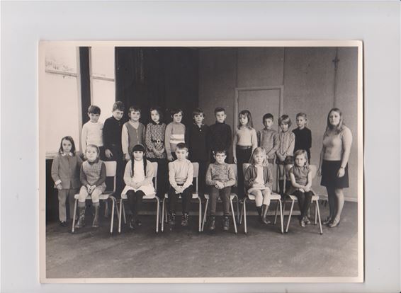 Leerlingen Staatsschool Paal (1960-1970) gezocht - Beringen