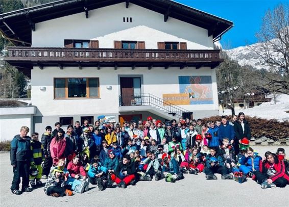 Leerlingen van de Picardschool op sneeuwklassen - Beringen