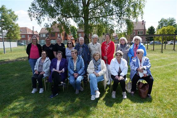 Leerlingen zorgen voor mooie make-over - Leopoldsburg