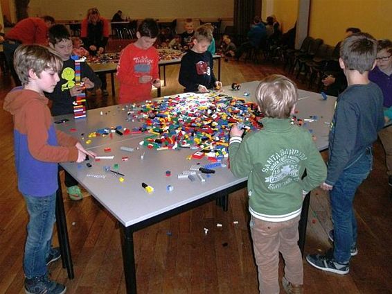 Legonamiddag van de Gezinsbond - Neerpelt