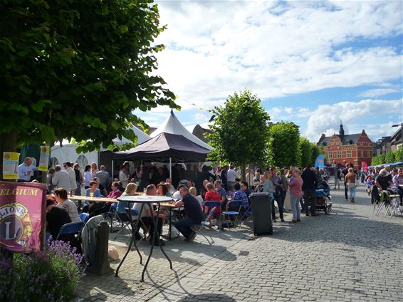 Lekkerbekmarkt viel in de smaak - Peer