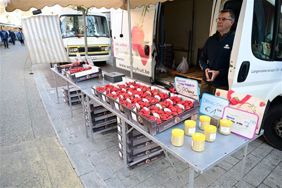 Lente op de markt - Beringen