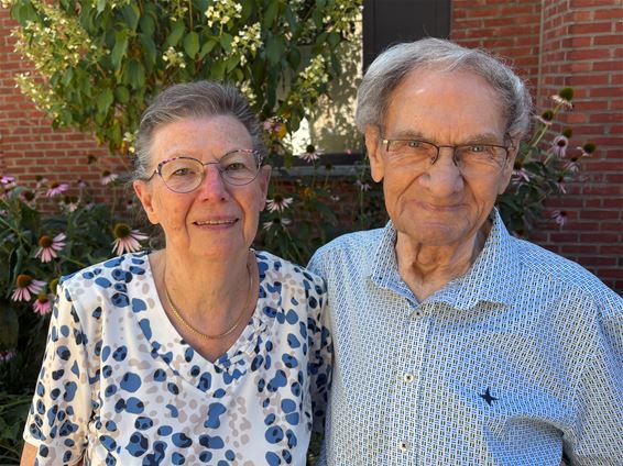 Leo en Jeanne vieren briljanten bruiloft - Pelt