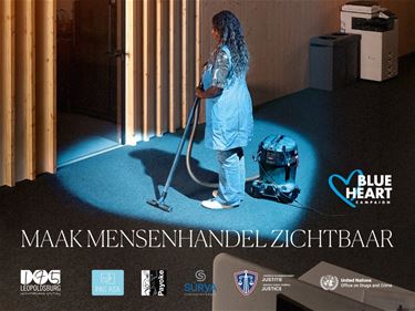 Leopoldsburg kleurt blauw tegen mensenhandel - Leopoldsburg