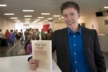 Lezing 'Wat Alz' van Kasper Bormans in CC Beringen - Beringen