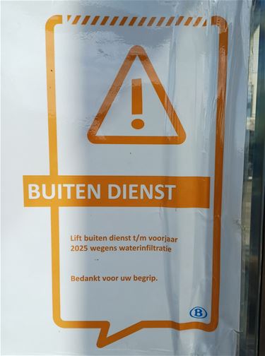 Pelt - Liften station Neerpelt blijven buiten dienst