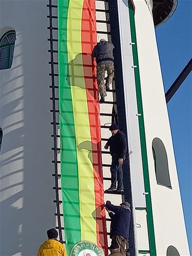 Lille kleurt rood geel groen - Pelt