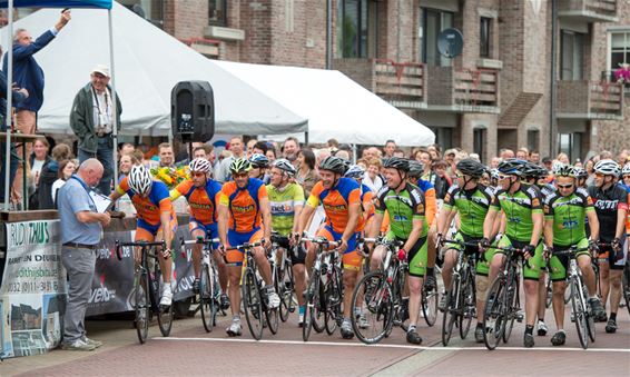 Lille koerst kermisweek op gang - Neerpelt