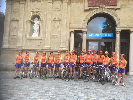 Liller Ladies Cycling team  in Scherpenheuvel - Neerpelt