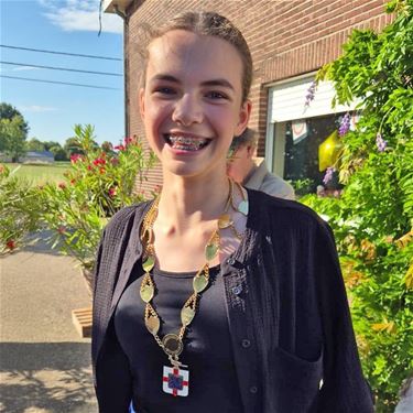Bree - Lobke Nijsen eerste jeugd-president van Jeugd OLS
