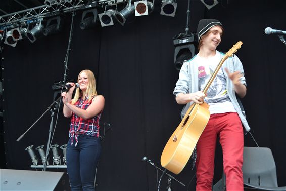 Lobke opende 'Lommel proeft Jazz' - Lommel