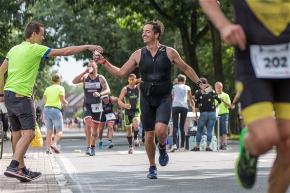 Lommel maakt zich op voor tropische triatlon - Lommel