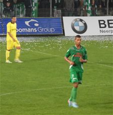 Lommel United pas in slotseconde onderuit - Lommel