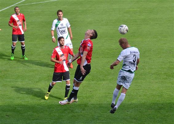 Lommel verliest van Roeselare met 1-2 - Lommel