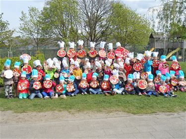 Lommel-West kookt met de kleuters - Lommel