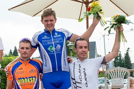 Lommelaar wint in SHLille - Neerpelt