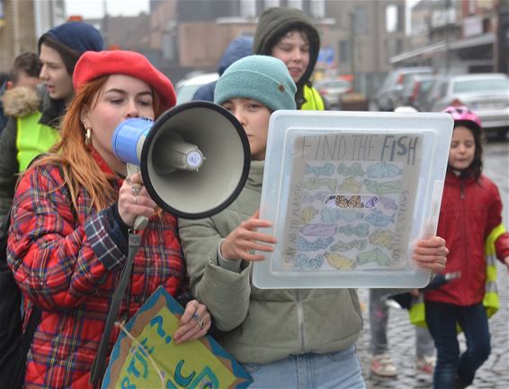 Lommelse klimaatmars trekt een 150-tal deelnemers - Lommel