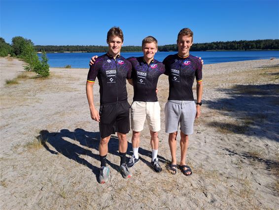 Lommelse Triatleten huldigen hun kampioenen - Lommel