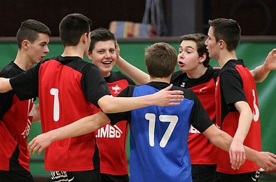 Lovoc-meisjes U13-A volley-kampioen - Lommel