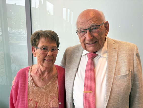 Luc en Marie-Therese vieren diamanten bruiloft - Pelt
