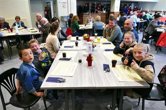 Lunchen voor KSA Roeland - Neerpelt