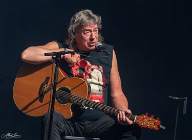 Maiden uniteD met originele Iron Maiden-gitarist - Pelt