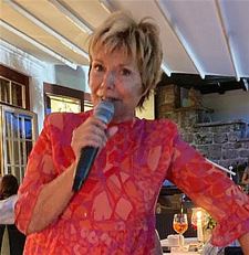Marjan Berger zong in Duitsland - Lommel