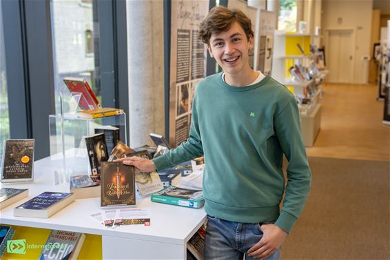 Matthias Knevels (20) maakt kinderdroom waar - Pelt