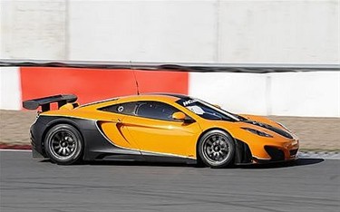 McLaren van Dylan Derdaele de blikvanger - Overpelt