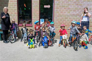 'Meester op de fiets' in SBS De Hoeksteen Korspel - Beringen