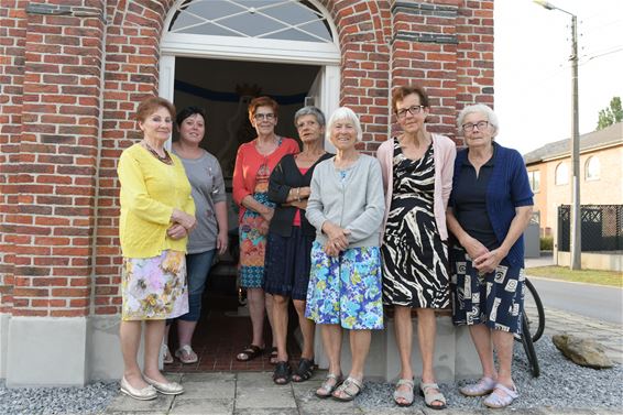 Meimaand aan kapel in de Trompetstraat - Beringen