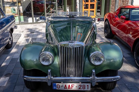 Memorial Rally van Looi passeert in Lommel - Lommel
