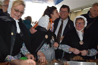 Met de groeten uit... Oostende - Lommel