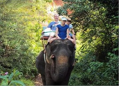 Met de groeten uit Singapore - Lommel