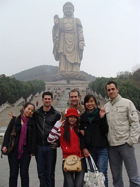Met de groeten uit Wuxi, China - Hamont-Achel